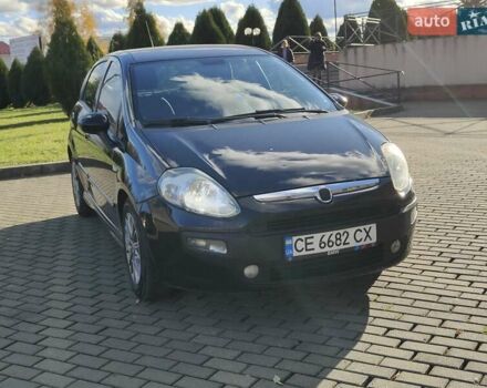 Фиат Пунто 2011 в Черновцах на Automoto.ua Черный Фиат Пунто, объемом двигателя 1.3 л и пробегом 213 тыс. км за 4700 $, фото 1 на Automoto.ua