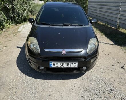 Черный Фиат Пунто, объемом двигателя 1.4 л и пробегом 177 тыс. км за 5400 $, фото 4 на Automoto.ua