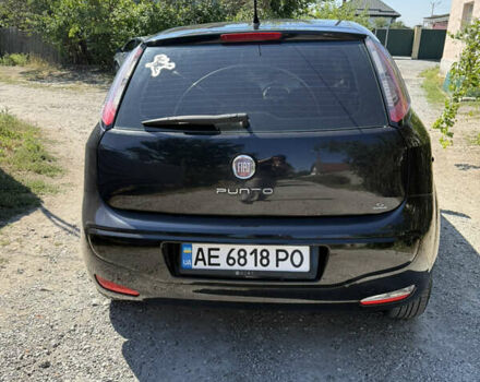 Черный Фиат Пунто, объемом двигателя 1.4 л и пробегом 177 тыс. км за 5500 $, фото 2 на Automoto.ua