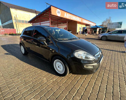Чорний Фіат Пунто, об'ємом двигуна 1.3 л та пробігом 240 тис. км за 5800 $, фото 10 на Automoto.ua