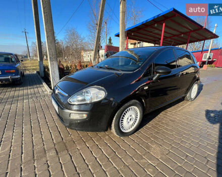 Чорний Фіат Пунто, об'ємом двигуна 1.3 л та пробігом 240 тис. км за 5800 $, фото 14 на Automoto.ua