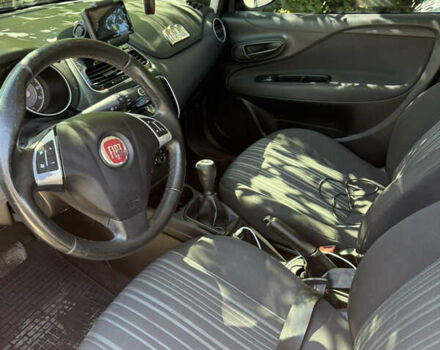 Черный Фиат Пунто, объемом двигателя 1.4 л и пробегом 177 тыс. км за 5500 $, фото 7 на Automoto.ua