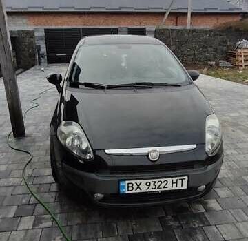 Черный Фиат Пунто, объемом двигателя 1.3 л и пробегом 305 тыс. км за 4999 $, фото 7 на Automoto.ua