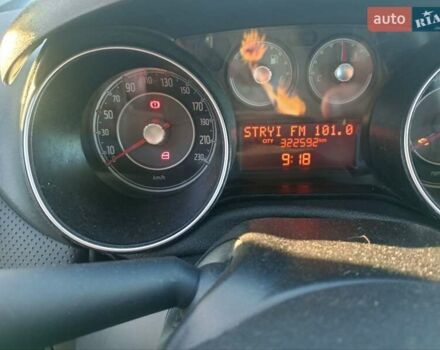 Черный Фиат Пунто, объемом двигателя 1.24 л и пробегом 322 тыс. км за 4200 $, фото 14 на Automoto.ua