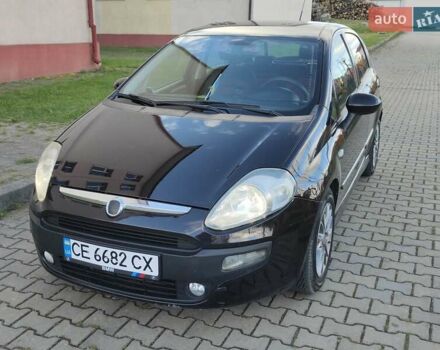 Фиат Пунто 2011 в Черновцах на Automoto.ua Черный Фиат Пунто, объемом двигателя 1.3 л и пробегом 213 тыс. км за 4700 $, фото 7 на Automoto.ua
