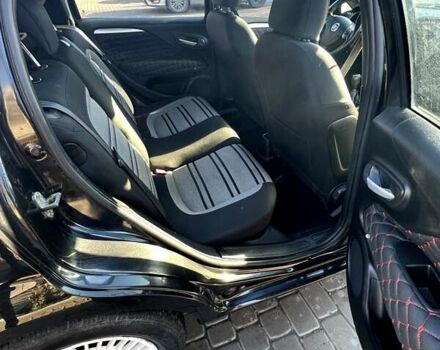 Чорний Фіат Пунто, об'ємом двигуна 1.3 л та пробігом 240 тис. км за 5800 $, фото 29 на Automoto.ua