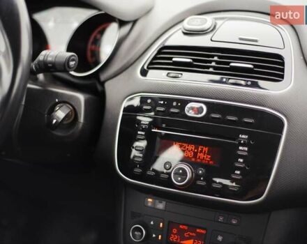 Черный Фиат Пунто, объемом двигателя 1.25 л и пробегом 230 тыс. км за 6000 $, фото 7 на Automoto.ua