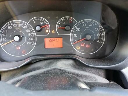 Чорний Фіат Пунто, об'ємом двигуна 1.3 л та пробігом 266 тис. км за 4500 $, фото 1 на Automoto.ua