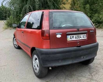 Красный Фиат Пунто, объемом двигателя 1.2 л и пробегом 290 тыс. км за 950 $, фото 10 на Automoto.ua