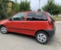Красный Фиат Пунто, объемом двигателя 1.2 л и пробегом 290 тыс. км за 950 $, фото 6 на Automoto.ua