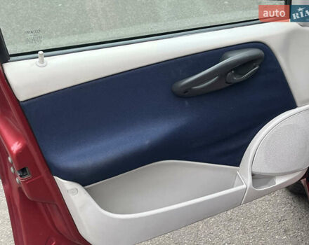 Красный Фиат Пунто, объемом двигателя 1.24 л и пробегом 234 тыс. км за 3890 $, фото 13 на Automoto.ua