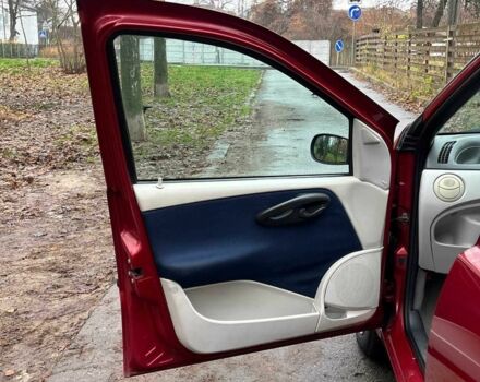 Красный Фиат Пунто, объемом двигателя 1.3 л и пробегом 234 тыс. км за 3990 $, фото 6 на Automoto.ua