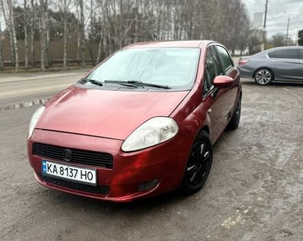 Красный Фиат Пунто, объемом двигателя 1.4 л и пробегом 360 тыс. км за 2600 $, фото 2 на Automoto.ua