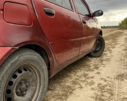 Красный Фиат Пунто, объемом двигателя 1.2 л и пробегом 490 тыс. км за 1800 $, фото 5 на Automoto.ua