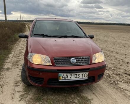 Красный Фиат Пунто, объемом двигателя 1.2 л и пробегом 490 тыс. км за 1800 $, фото 14 на Automoto.ua