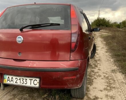 Красный Фиат Пунто, объемом двигателя 1.2 л и пробегом 490 тыс. км за 1800 $, фото 4 на Automoto.ua