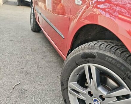 Красный Фиат Пунто, объемом двигателя 1.37 л и пробегом 110 тыс. км за 5300 $, фото 10 на Automoto.ua