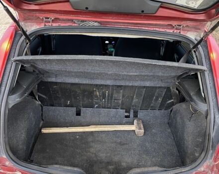 Красный Фиат Пунто, объемом двигателя 1.2 л и пробегом 490 тыс. км за 1800 $, фото 10 на Automoto.ua