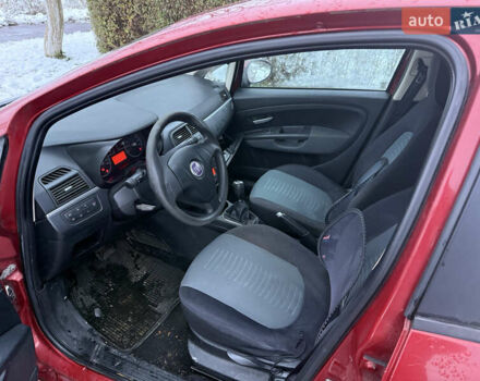 Красный Фиат Пунто, объемом двигателя 1.37 л и пробегом 115 тыс. км за 3000 $, фото 14 на Automoto.ua