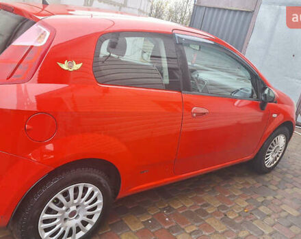 Красный Фиат Пунто, объемом двигателя 1.37 л и пробегом 174 тыс. км за 3500 $, фото 9 на Automoto.ua