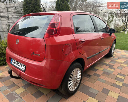 Червоний Фіат Пунто, об'ємом двигуна 1.4 л та пробігом 228 тис. км за 4000 $, фото 3 на Automoto.ua