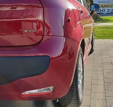 Красный Фиат Пунто, объемом двигателя 1.2 л и пробегом 313 тыс. км за 4000 $, фото 33 на Automoto.ua