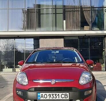 Красный Фиат Пунто, объемом двигателя 1.2 л и пробегом 313 тыс. км за 4000 $, фото 34 на Automoto.ua