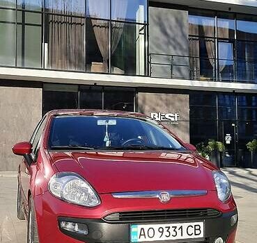 Красный Фиат Пунто, объемом двигателя 1.2 л и пробегом 313 тыс. км за 4000 $, фото 35 на Automoto.ua