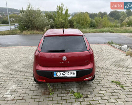 Червоний Фіат Пунто, об'ємом двигуна 1.24 л та пробігом 209 тис. км за 4200 $, фото 4 на Automoto.ua