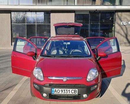 Красный Фиат Пунто, объемом двигателя 1.2 л и пробегом 313 тыс. км за 4000 $, фото 16 на Automoto.ua