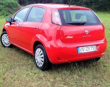 Красный Фиат Пунто, объемом двигателя 1.2 л и пробегом 147 тыс. км за 1238 $, фото 6 на Automoto.ua
