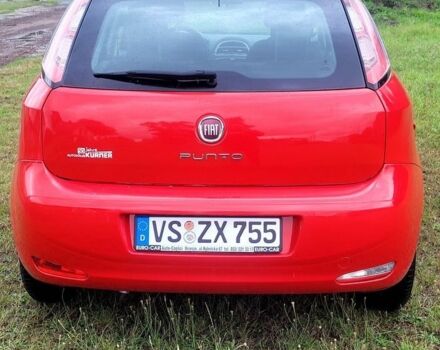 Красный Фиат Пунто, объемом двигателя 1.2 л и пробегом 147 тыс. км за 1238 $, фото 5 на Automoto.ua