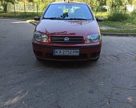 Красный Фиат Пунто, объемом двигателя 1.24 л и пробегом 233 тыс. км за 3700 $, фото 1 на Automoto.ua