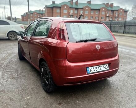 Красный Фиат Пунто, объемом двигателя 1.4 л и пробегом 360 тыс. км за 2600 $, фото 1 на Automoto.ua