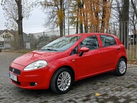 Красный Фиат Пунто, объемом двигателя 1.4 л и пробегом 247 тыс. км за 2450 $, фото 1 на Automoto.ua