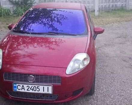 Красный Фиат Пунто, объемом двигателя 1.36 л и пробегом 230 тыс. км за 4500 $, фото 1 на Automoto.ua
