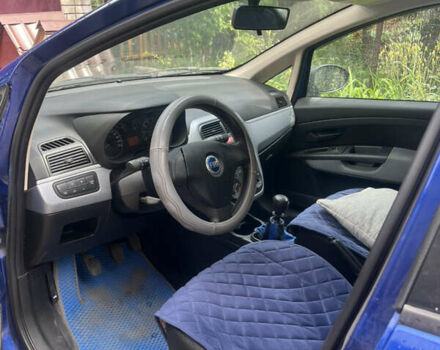 Фиат Пунто, объемом двигателя 1.24 л и пробегом 189 тыс. км за 3900 $, фото 8 на Automoto.ua