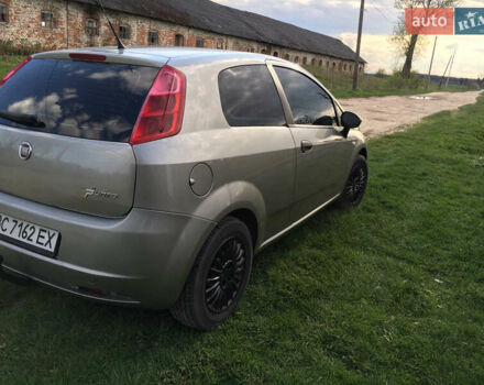 Фиат Пунто, объемом двигателя 1.37 л и пробегом 240 тыс. км за 4000 $, фото 13 на Automoto.ua