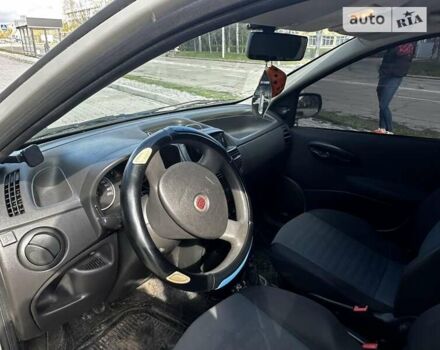 Фіат Пунто, об'ємом двигуна 1.24 л та пробігом 300 тис. км за 3150 $, фото 9 на Automoto.ua