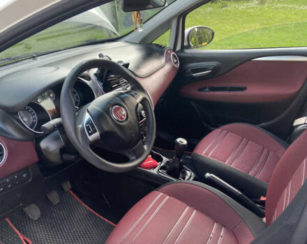 Фиат Пунто, объемом двигателя 1.25 л и пробегом 193 тыс. км за 6500 $, фото 3 на Automoto.ua