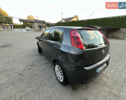 Фіат Пунто, об'ємом двигуна 1.2 л та пробігом 215 тис. км за 4599 $, фото 5 на Automoto.ua