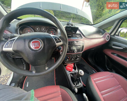 Фиат Пунто, объемом двигателя 1.25 л и пробегом 193 тыс. км за 6500 $, фото 9 на Automoto.ua