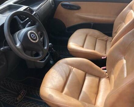 Фиат Пунто, объемом двигателя 1.2 л и пробегом 156 тыс. км за 3600 $, фото 7 на Automoto.ua