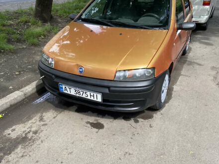 Фиат Пунто 2000 в Ивано-Франковске на Automoto.ua Фиат Пунто, объемом двигателя 1.4 л и пробегом 300 тыс. км за 1500 $, фото 1 на Automoto.ua
