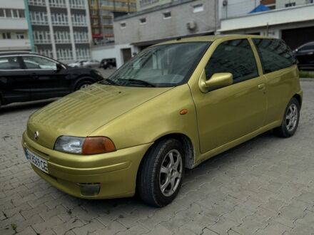 Фиат Пунто 1994 в Хмельницком на Automoto.ua Желтый Фиат Пунто, объемом двигателя 1.1 л и пробегом 130 тыс. км за 4200 $, фото 1 на Automoto.ua