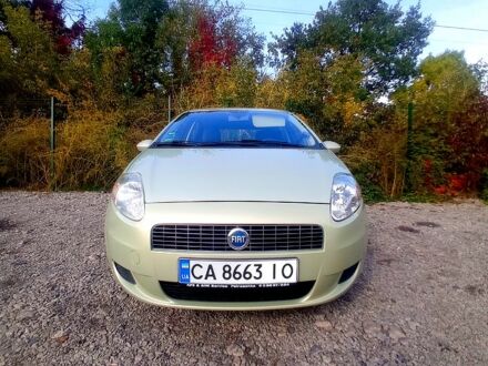 Фіат Пунто 2005 у Черкасах на Automoto.ua Жовтий Фіат Пунто, об'ємом двигуна 1.4 л та пробігом 200 тис. км за 4200 $, фото 1 на Automoto.ua