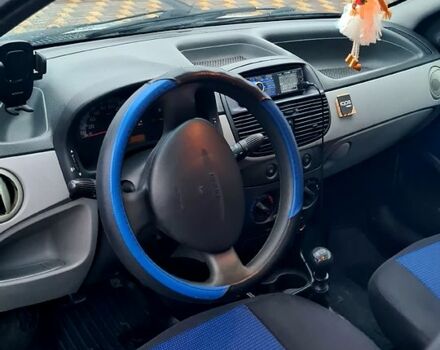 Серый Фиат Пунто, объемом двигателя 1.4 л и пробегом 204 тыс. км за 1800 $, фото 6 на Automoto.ua