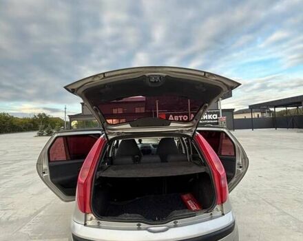 Фиат Пунто 2003 в Ужгороде на Automoto.ua Серый Фиат Пунто, объемом двигателя 1.2 л и пробегом 143 тыс. км за 2200 $, фото 12 на Automoto.ua