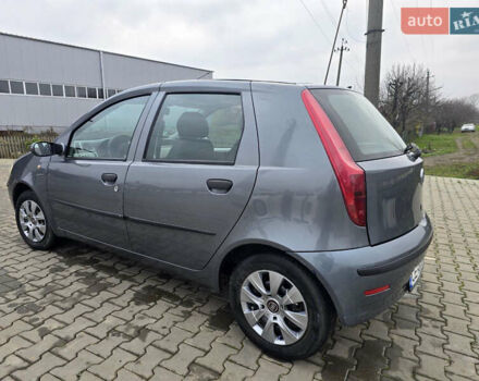Серый Фиат Пунто, объемом двигателя 1.2 л и пробегом 166 тыс. км за 3600 $, фото 3 на Automoto.ua
