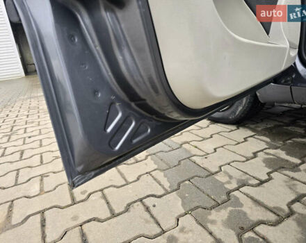 Серый Фиат Пунто, объемом двигателя 1.2 л и пробегом 166 тыс. км за 3600 $, фото 8 на Automoto.ua